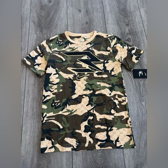 Nike Kids Camouflage T-Shirt - Green and Tan - Picture 1 of 3